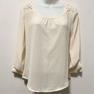 Mine Cream Relaxed Puff Sleeve With Embroidered Back Design Blouse